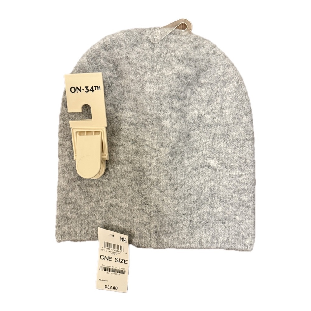On 34th Women’s Slouchy Solid Beanie In Gray NWT